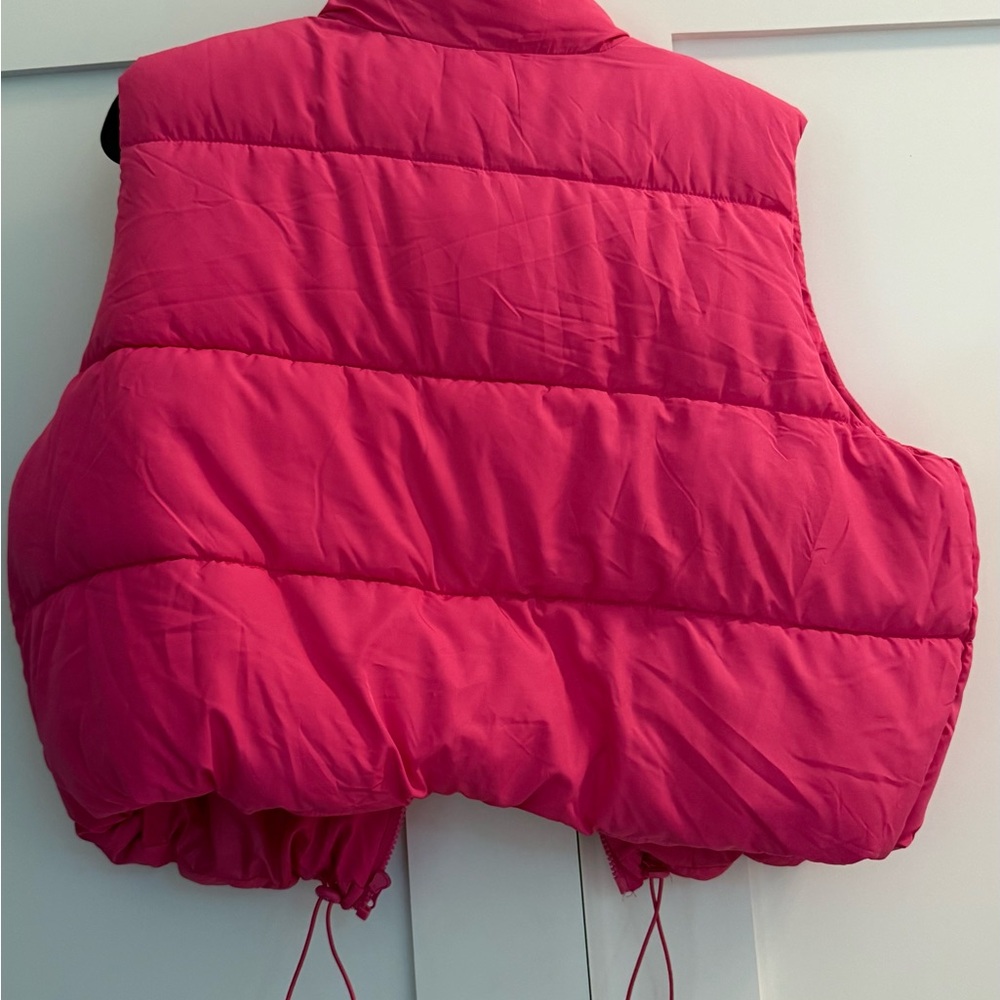 No Boundaries Bright Pink Puffer Vest - Picture 2 of 4